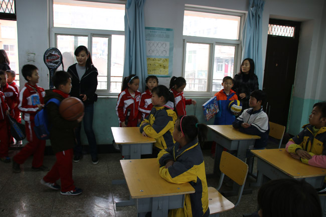 “手拉手、心连心”联谊活动 第 3 张