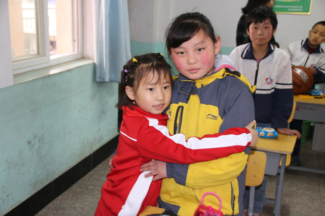 “手拉手、心连心”联谊活动 第 21 张